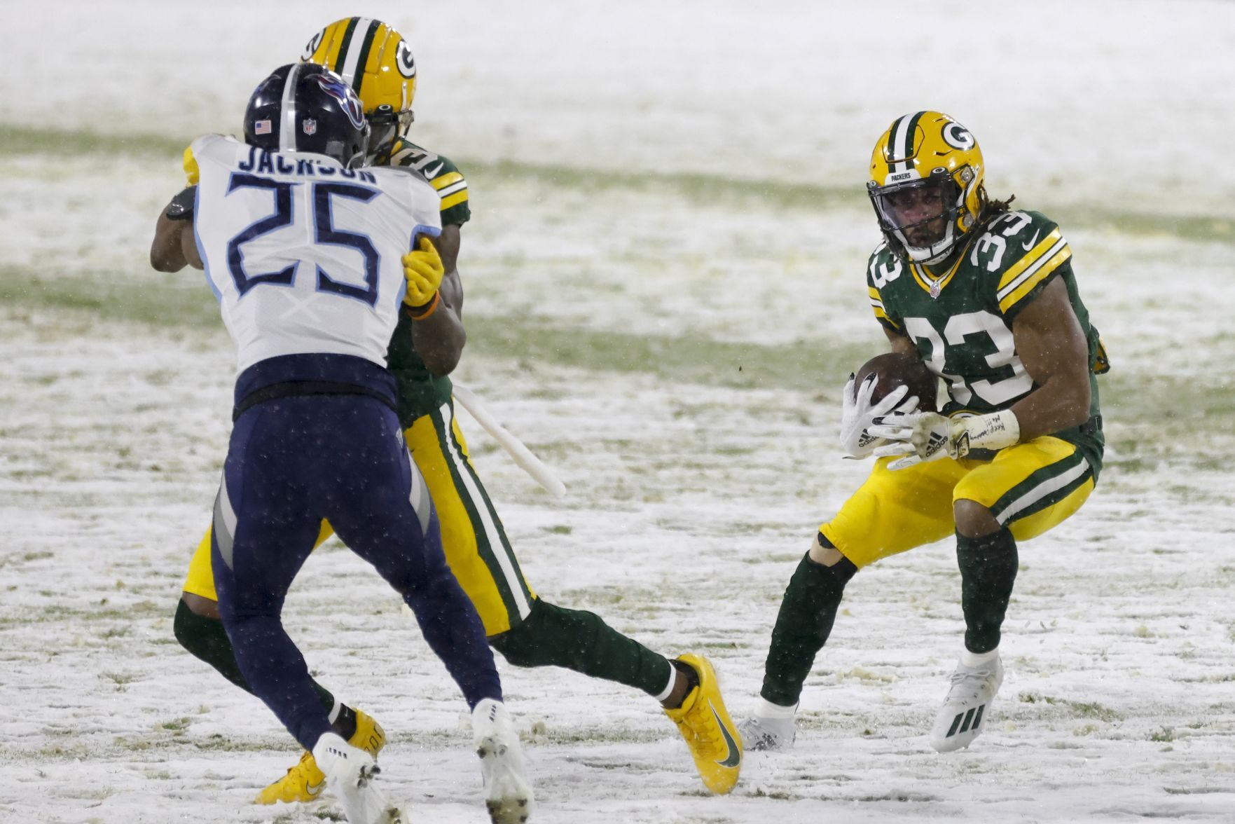 Packers 40, Titans 14